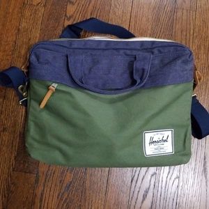 Herschel laptop bag